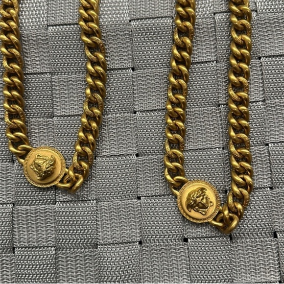 Versace Medusa Gold chain (unisex) - Picture 5 of 8